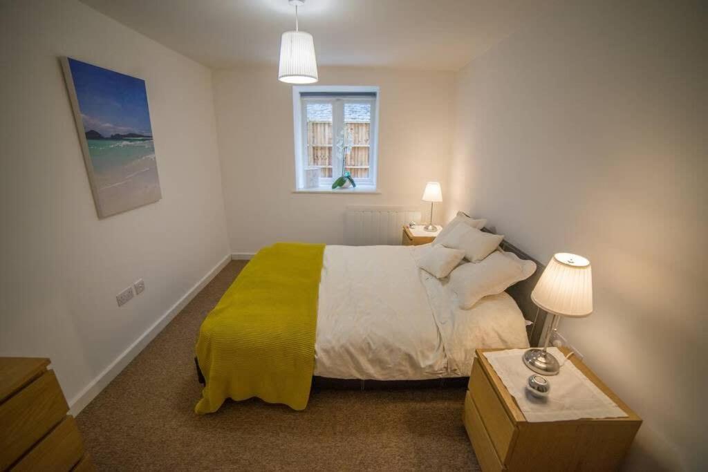 Champion Court Two Bedroom Flat Bristol Eksteriør billede